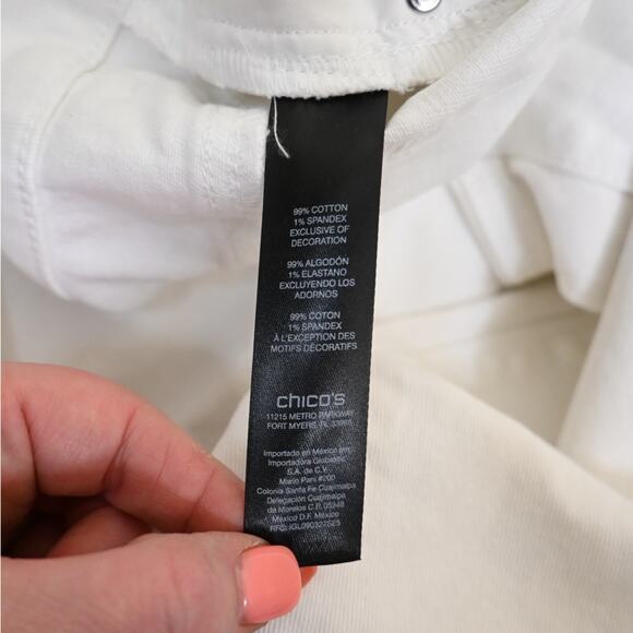 Black Label by Chico's Women's M White Ankle Jogger Jeans - Picture 11 of 12